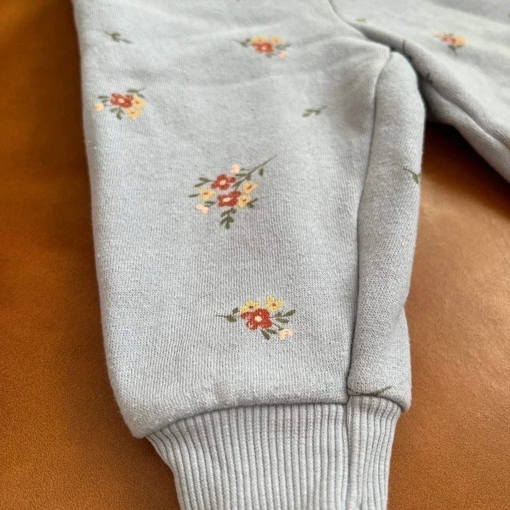 Bundle 2-Piece Fleece-Lined Blue Floral Hoodie & Pant Set size 6 months